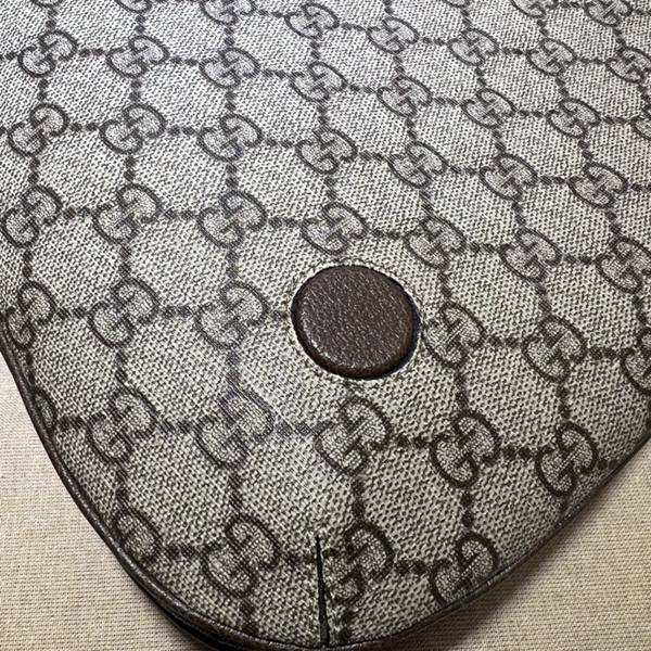 グッチバッグ素材ディテール